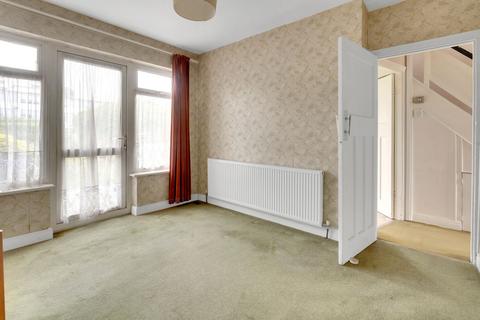 6 Leven Way, Hayes, UB3 2SR