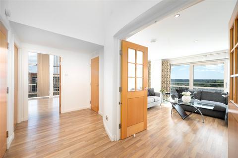 3 bedroom penthouse for sale, Queens Highlands, Aberdeen AB15