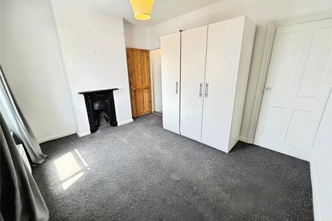 2 bedroom terraced house to rent, Upper Luton Road, Kent ME5