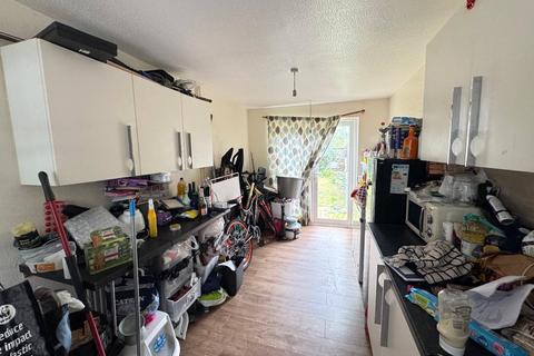 24 Longworth Close, London, SE28 8PE