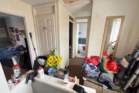 24 Longworth Close, London, SE28 8PE