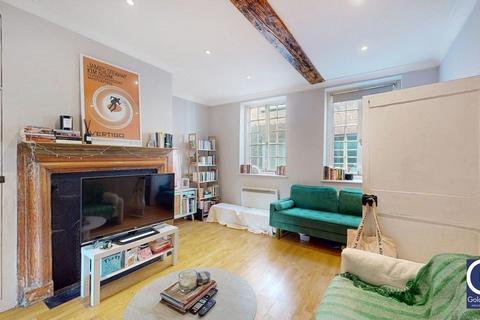 1 bedroom apartment to rent, Brewers Lane, Richmond, TW9