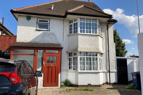 4 bedroom detached house to rent, The Vale, Golders Green