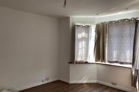 4 bedroom detached house to rent, The Vale, Golders Green