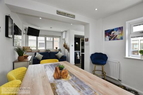 3 bedroom detached bungalow for sale, Timbergate Road, Ketton, Stamford