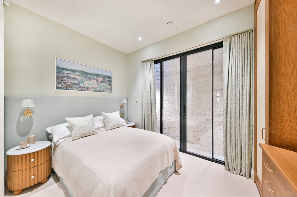 Guest / Bedroom 4