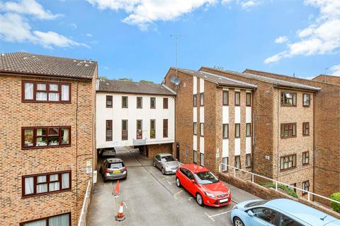 1 bedroom flat for sale, Croydon Road, Caterham, Surrey