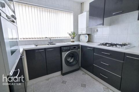 2 bedroom detached bungalow for sale, Tarleton Close, Kirk Sandall, Doncaster