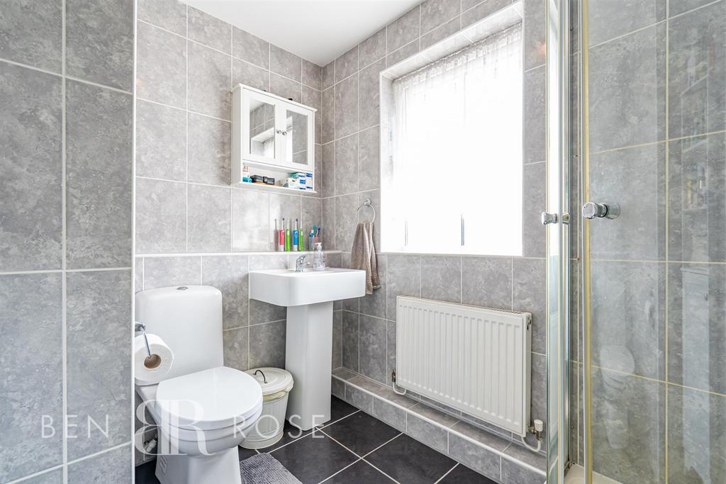 Ensuite