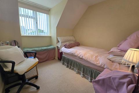 10 Cherry Tree Gardens, Tiverton, EX16 6ST