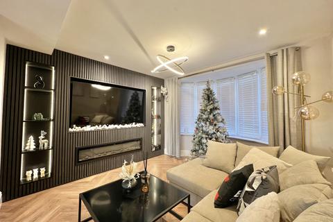 3 bedroom semi-detached house for sale, Beechwood Drive, Thornton FY5
