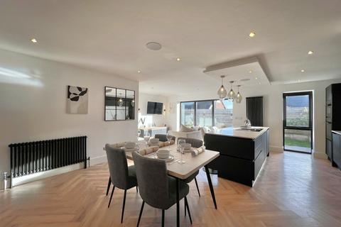 3 bedroom semi-detached house for sale, Beechwood Drive, Thornton FY5