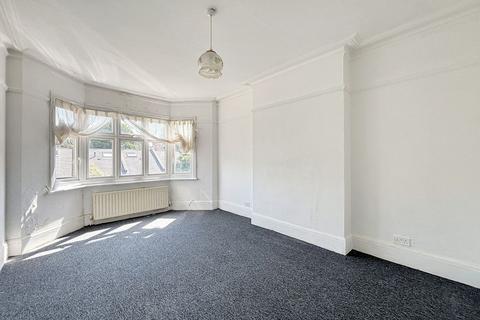 9 Hart Grove, London, W5 3NA