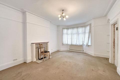 9 Hart Grove, London, W5 3NA
