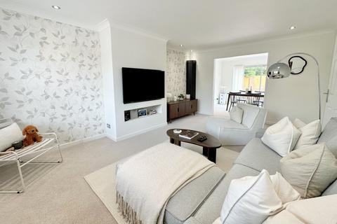 4 bedroom detached house for sale, Smithson Close, Talbot Village, Poole, BH12