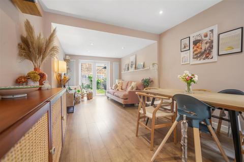 Flat 1, 25 Stanger Road, London, SE25 5JU