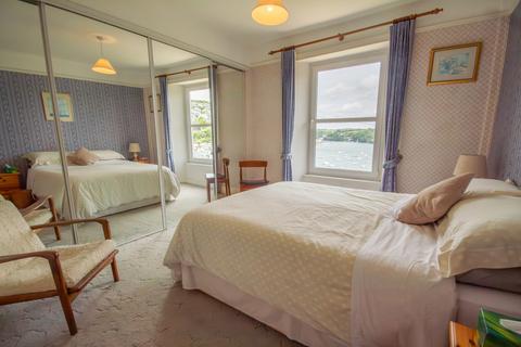 4 bedroom end of terrace house for sale, 1 Providence Place, Polruan, PL23 1PU