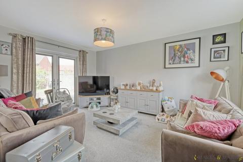 3 bedroom detached house for sale, Crowfoot Close, Stowupland, Stowmarket, IP14