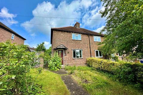 Waynflete Lane, Farnham