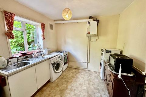 undefined, Waynflete Lane, Farnham