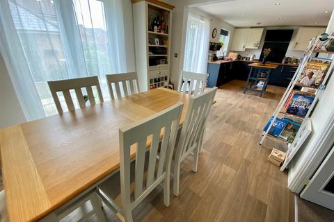 6 bedroom detached house for sale, Stanier Street, Hailsham