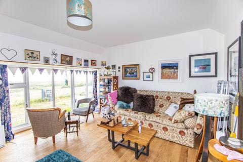 3 bedroom detached bungalow for sale, Castletown, Thurso, Highland. KW14 8SN