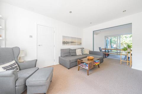 62 Barnfield Gardens, Kingston Upon Thames, KT2 5RJ