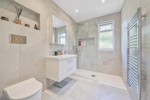 62 Barnfield Gardens, Kingston Upon Thames, KT2 5RJ