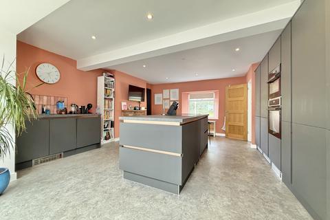 5 bedroom detached house for sale, Chudleigh Road, Alphington, EX2
