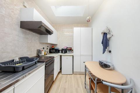 1 bedroom bungalow for sale, Bletchingley Close, Thornton Heath, CR7