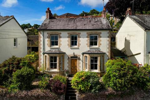 3 bedroom detached house for sale, Tanhouse Road, Lostwithiel, PL22 0DL