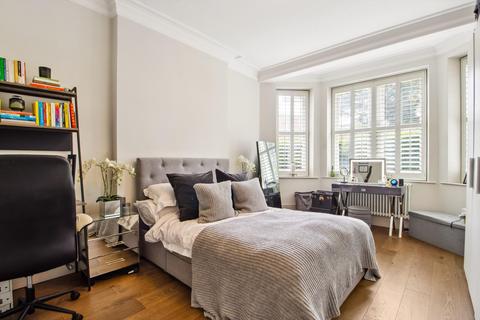 3 bedroom flat for sale, Ashburnham Road, London, SW10