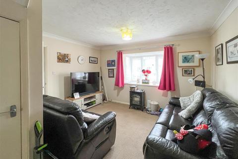 undefined, Amis Court, Lakenheath