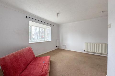 2 bedroom end of terrace house for sale, Amis Court, Lakenheath