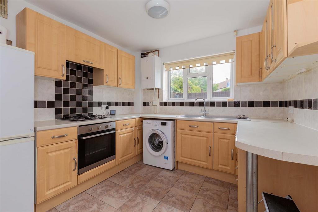 33 Derwent Drive-11.jpg
