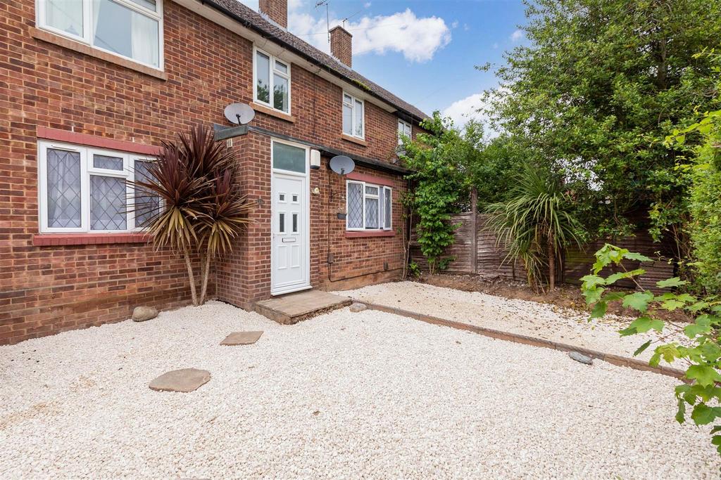 33 Derwent Drive-2.jpg