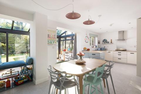 4 bedroom detached house for sale, Hurns Way, Easingwold