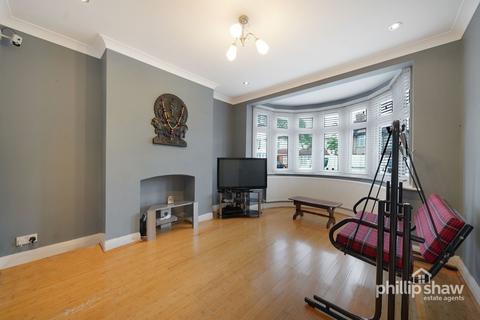 14 Alicia Gardens, Harrow, HA3 8JE