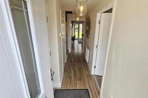 39 Widnall Drive, Bingham, Nottingham, NG13 7AR