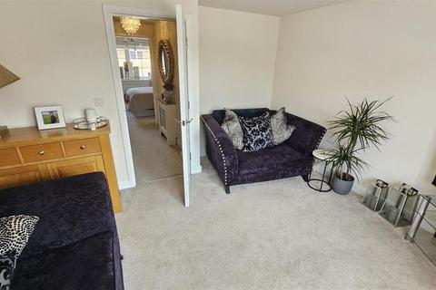 39 Widnall Drive, Bingham, Nottingham, NG13 7AR