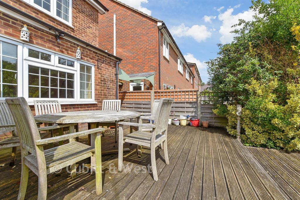 Patio / Decking