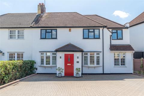 5 Danbury Way, Woodford Green, IG8 7EZ