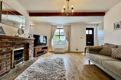 460 Wakefield Road, Huddersfield, HD5 8PS