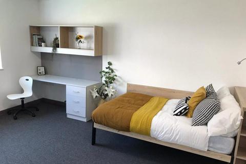 1 bedroom in a flat share to rent, Marler Road, Warwick CV4