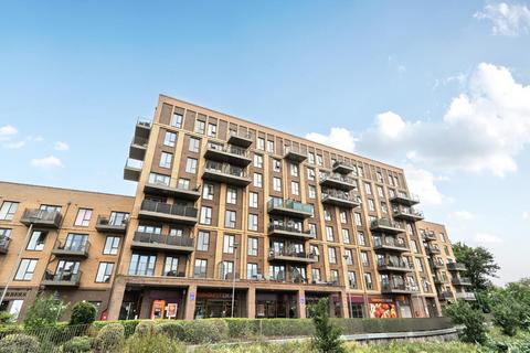 2 bedroom flat for sale, Grosvenor Court, Adenmore Road, London SE6 4FD