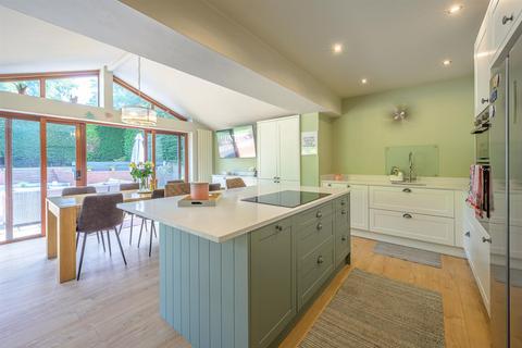 18 Beech Close, Kinver, Stourbridge, DY7 6LW