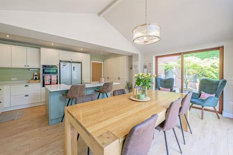 18 Beech Close, Kinver, Stourbridge, DY7 6LW