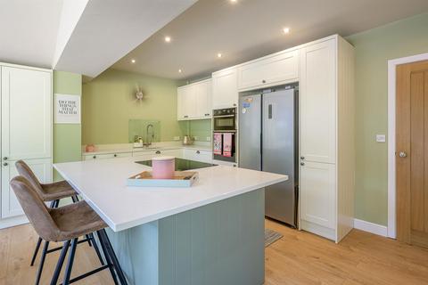 18 Beech Close, Kinver, Stourbridge, DY7 6LW