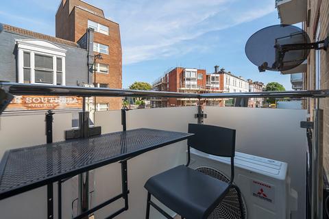 2 bedroom flat for sale, Ashby Place, Hampshire PO5