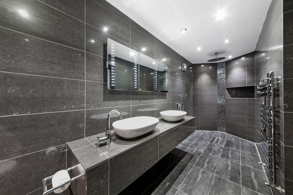 Dressing room and ensuite